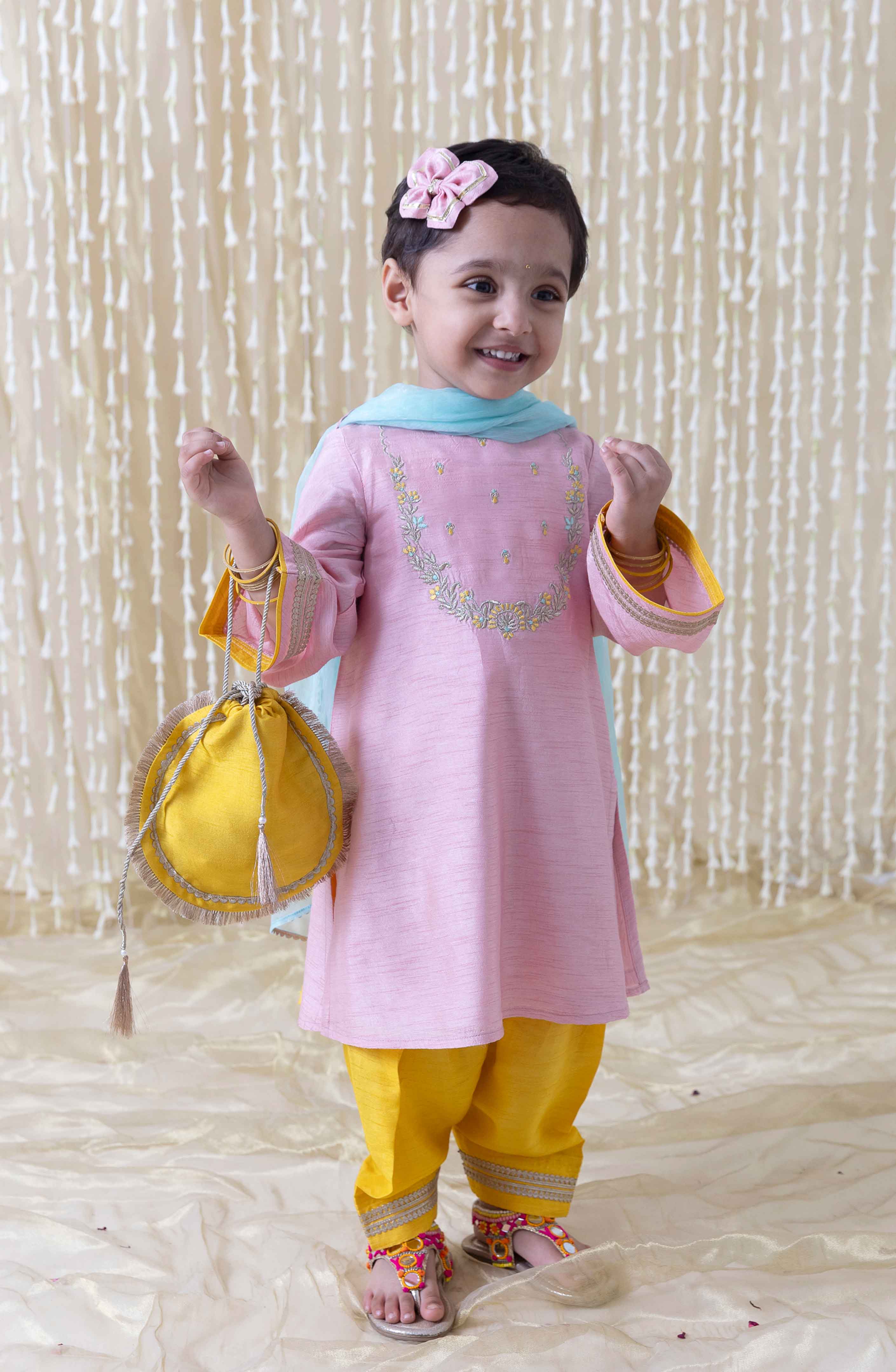 Little girl hot sale suit design