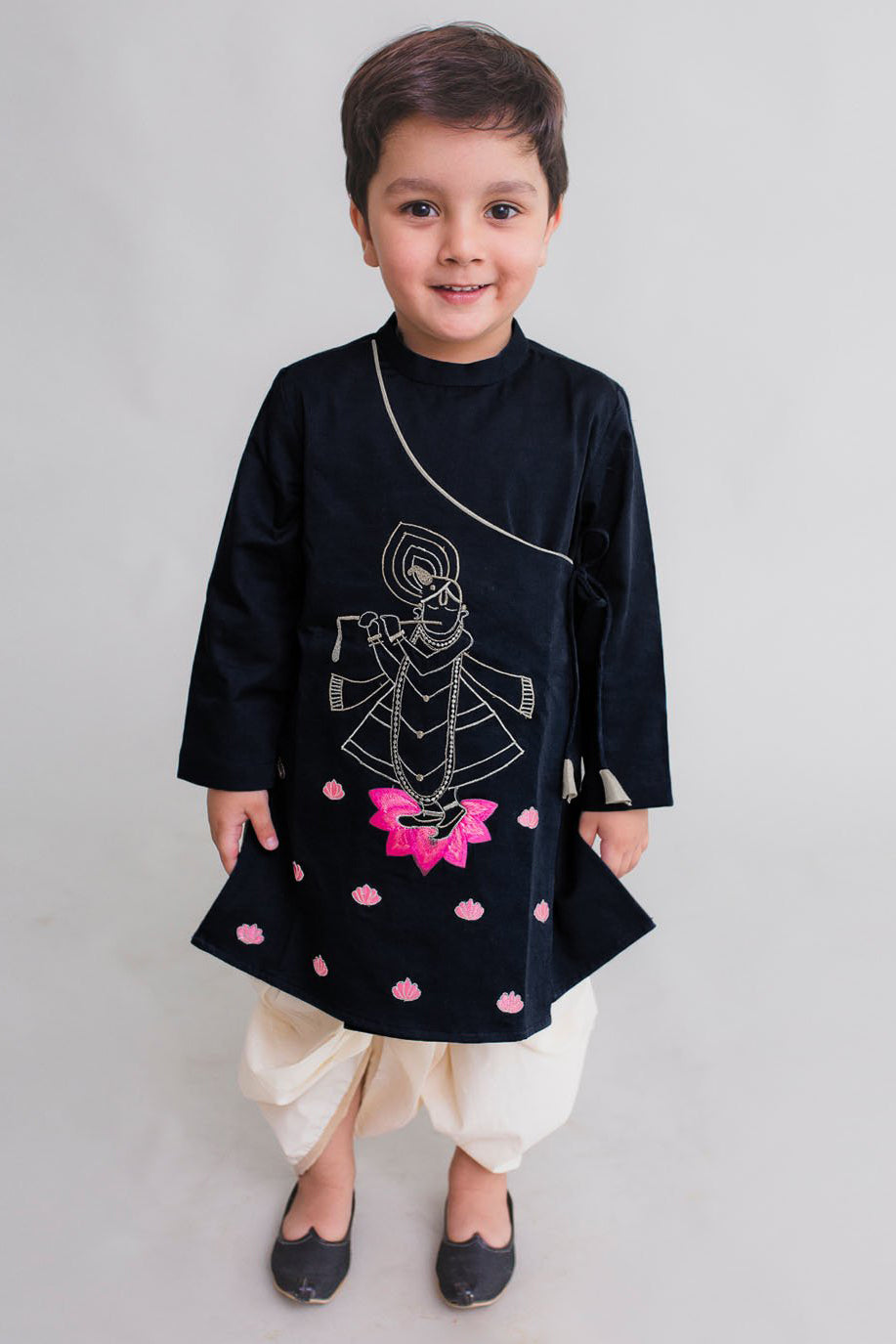 Buy PK HUB Krishna Dress for Baby Boy Baby Girls 100% Cotton Dhoti Kurta  Krishna Kids Costume Ethnic Wear Dress (Pack of 5 - Kurta, Dhoti, Bansuri,  Mor Pankh Mukut, Bandhni Patka) (